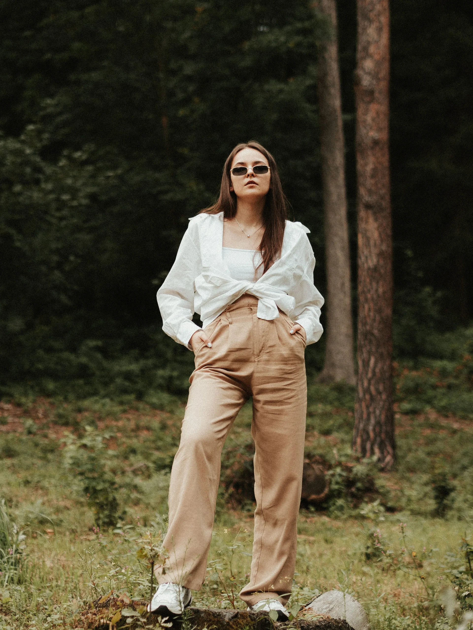 High-Waisted Linen Trousers